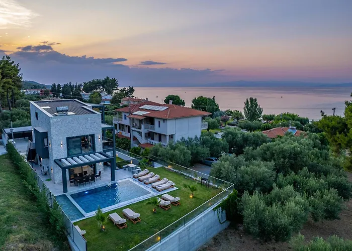 别墅 Royal Retreat *